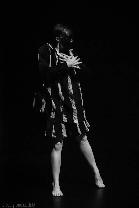 555920_411954772228134_1392707434_n